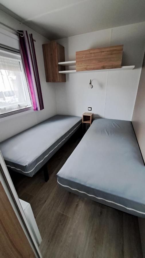 Mobile Home Climatise 3 Chambres A Narbonne Plage ภายนอก รูปภาพ